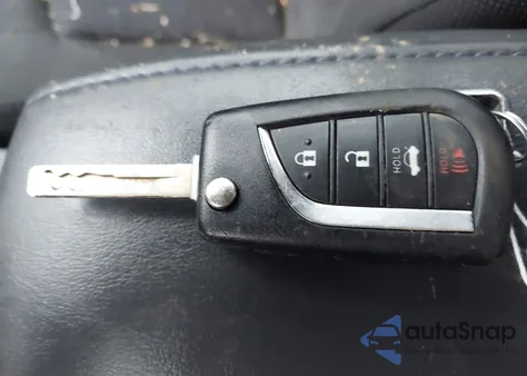 2022 Toyota Corolla Se Nightshade Edition z USA, uszkodzony, nr VIN 5YFS4MCEXNP111888